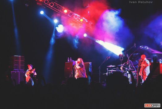 Концерт групп Korn и SoulFly