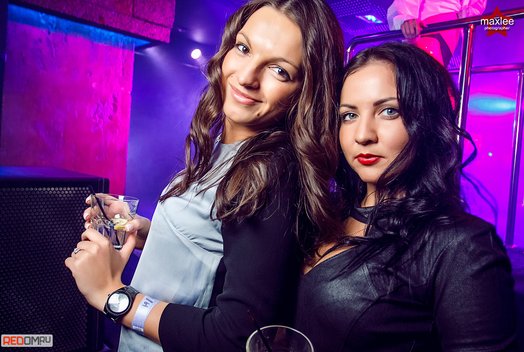 22 февраля в баре Loft: DJ Olya Slovo for men