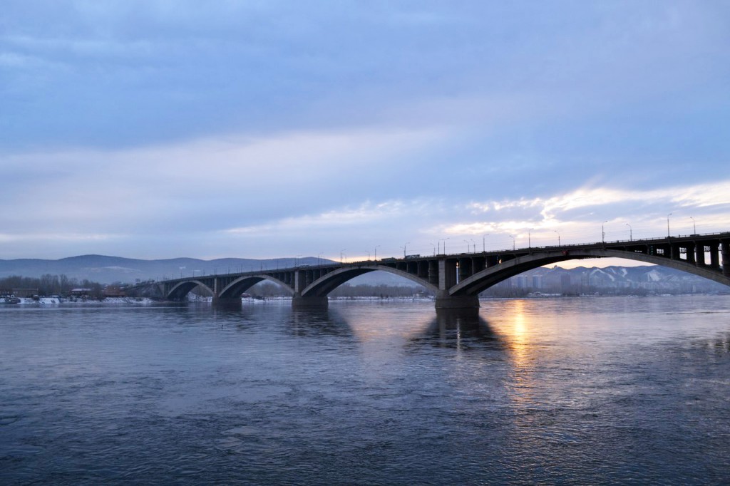 Погода в красноярске красноярского края. Красноярск утром. Красноярск в феврале. Красноярск зимой или летом. Утро в Красноярске фото красивые.