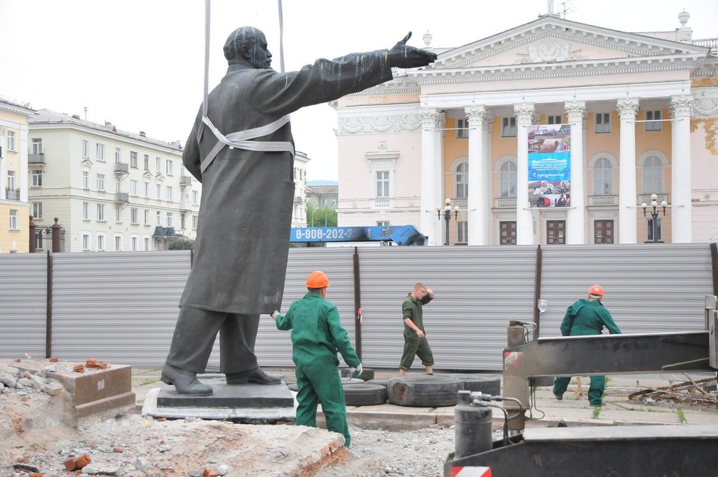 Проект восстановления памятников