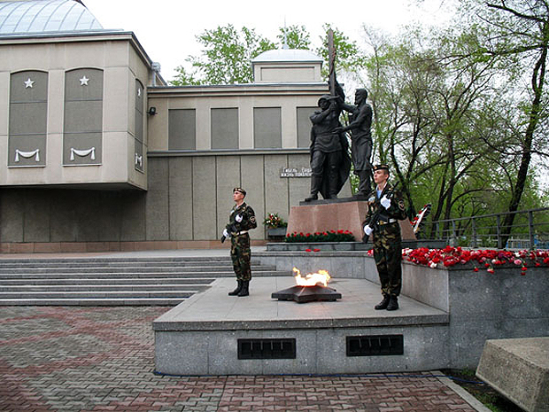 Мемориал победы в красноярске фото